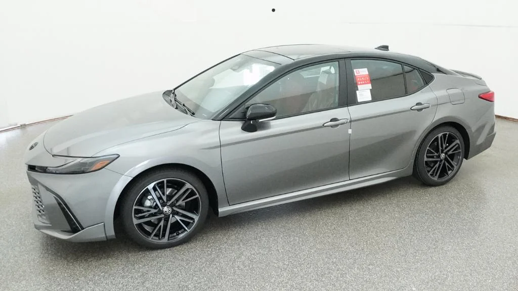 New 2026 Heavy Metal with Midnight Black Metallic roof Toyota XSE image 13