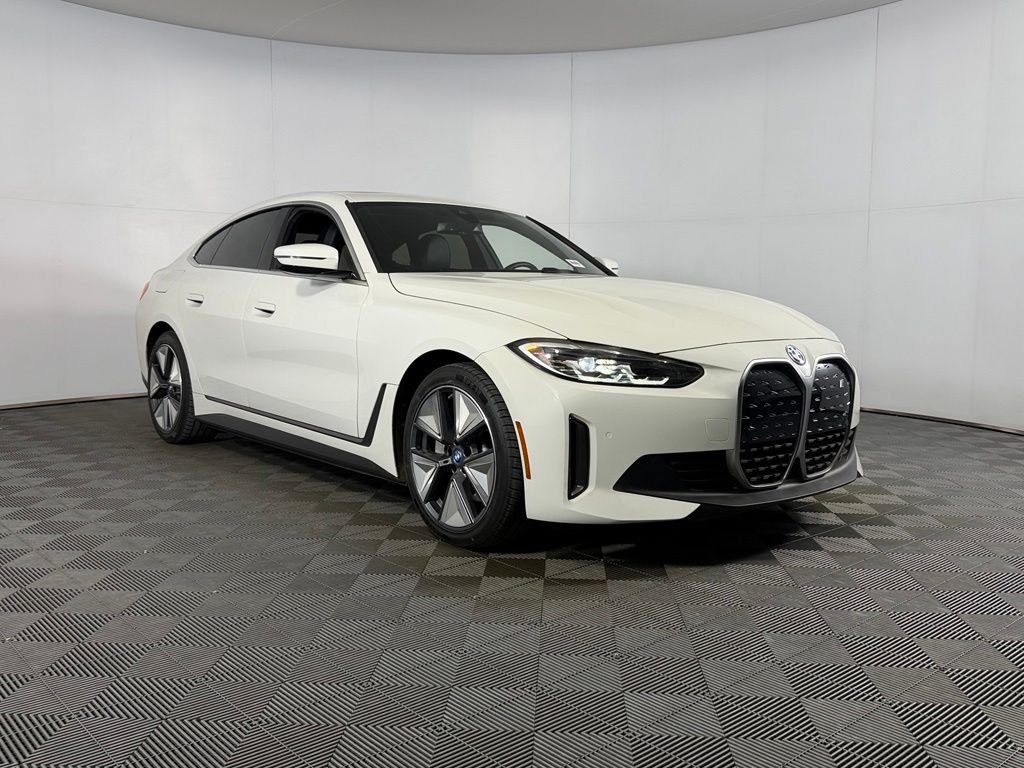 Certified Used 2023 White BMW eDrive35 image 3