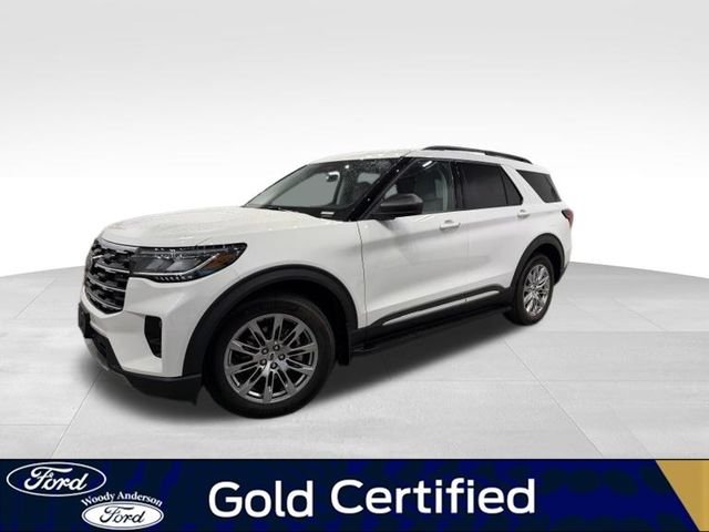 Certified Used 2025 Star White Ford Active image 1