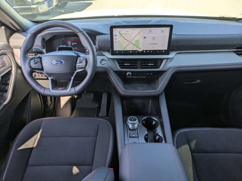 New 2026 Star White Metallic Tri-Coat Ford ST image 18