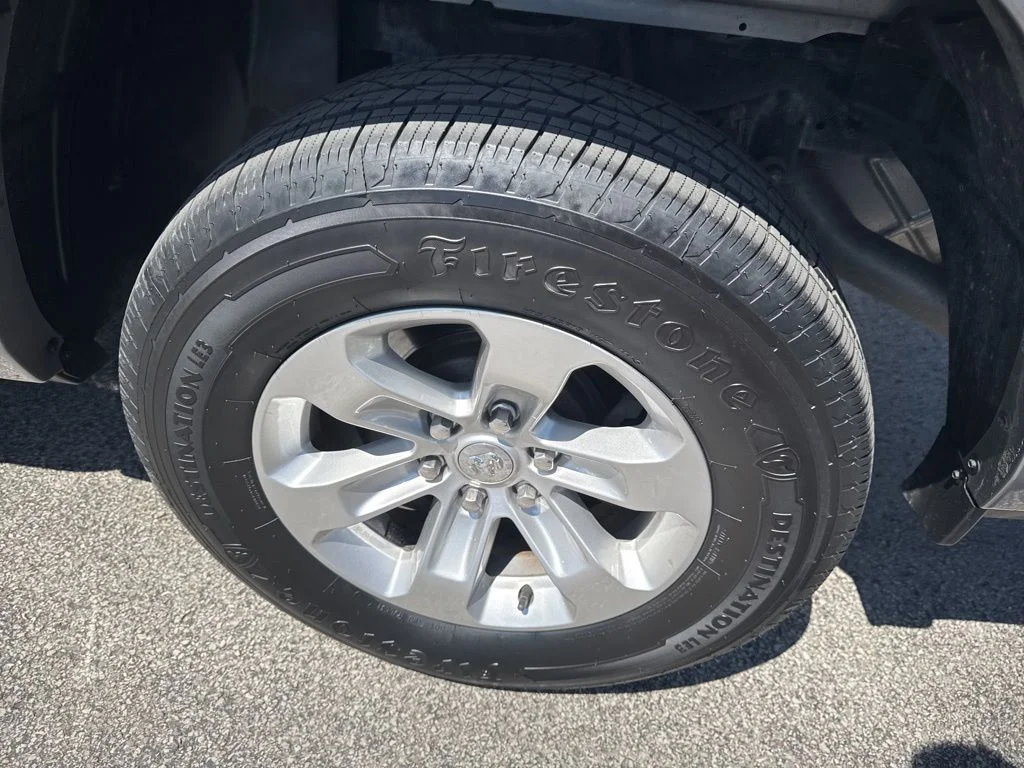 Used 2021 Silver Ram Laramie image 51