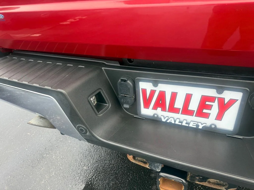 Used 2021 Red Metallic Ford Lariat image 57