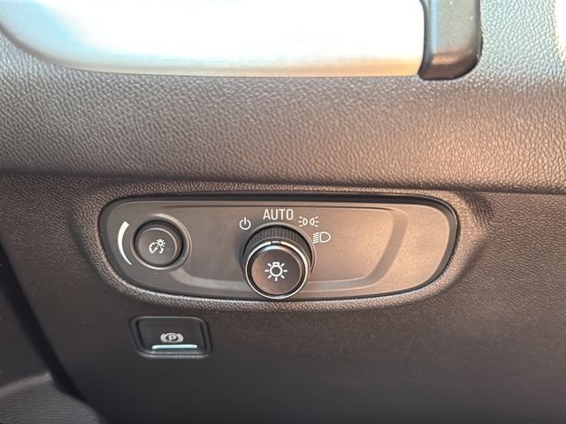 Used 2023 Silver GMC SLE image 26