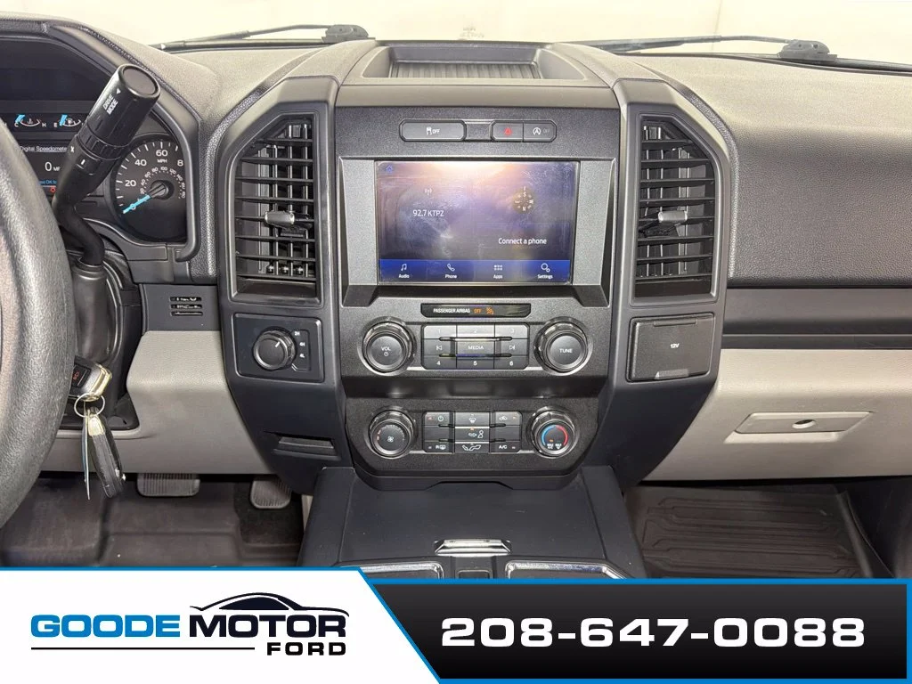 Certified Used 2019 Blue Metallic Ford XL image 16