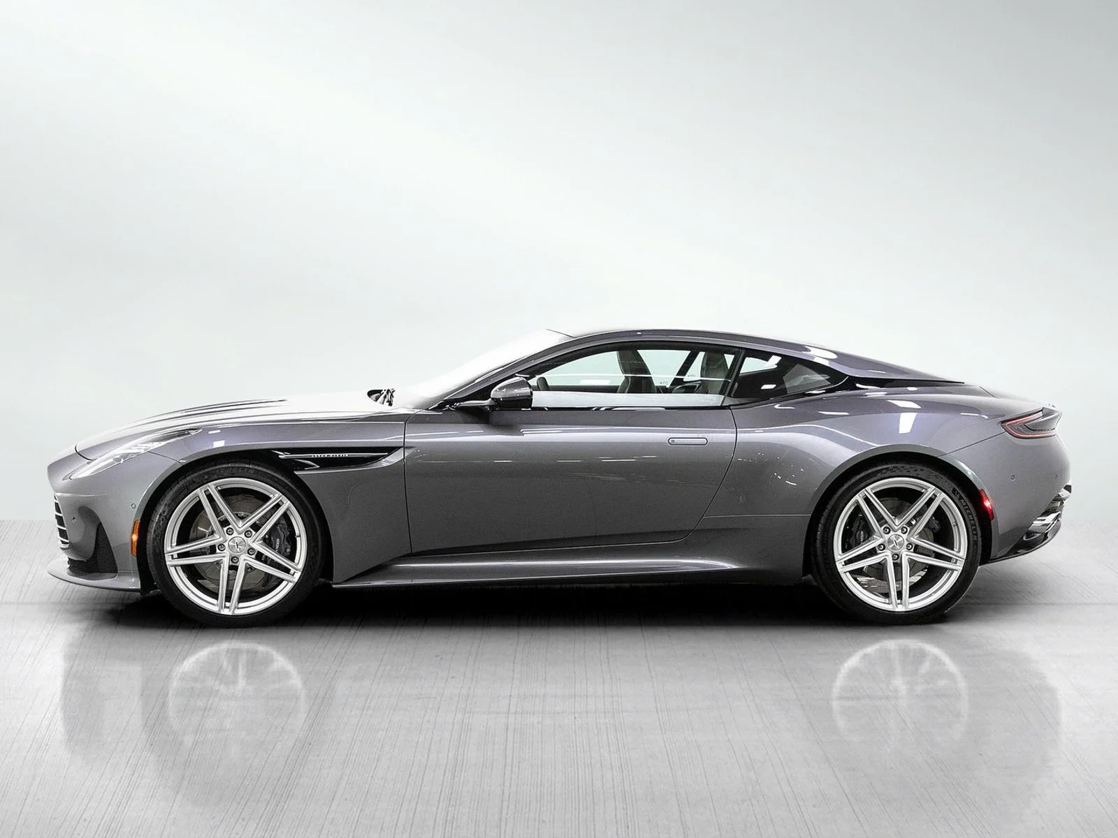 Used 2025 Aston Martin DB12 Base with VIN SCFRMFFW5SGL15639 for sale in Wayzata, Minnesota