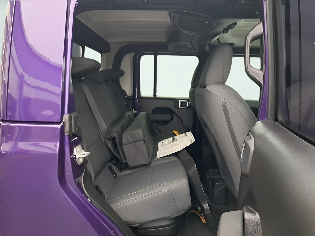 New 2026 Reign Exterior Paint Jeep Sport S image 14