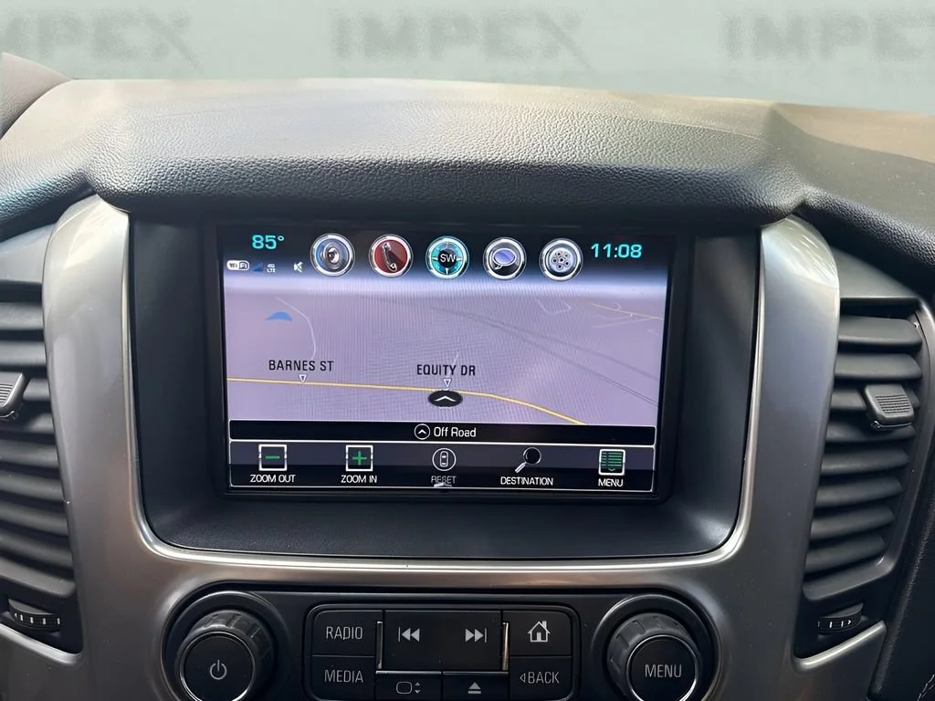 Used 2018 BLACK Chevrolet Premier image 25