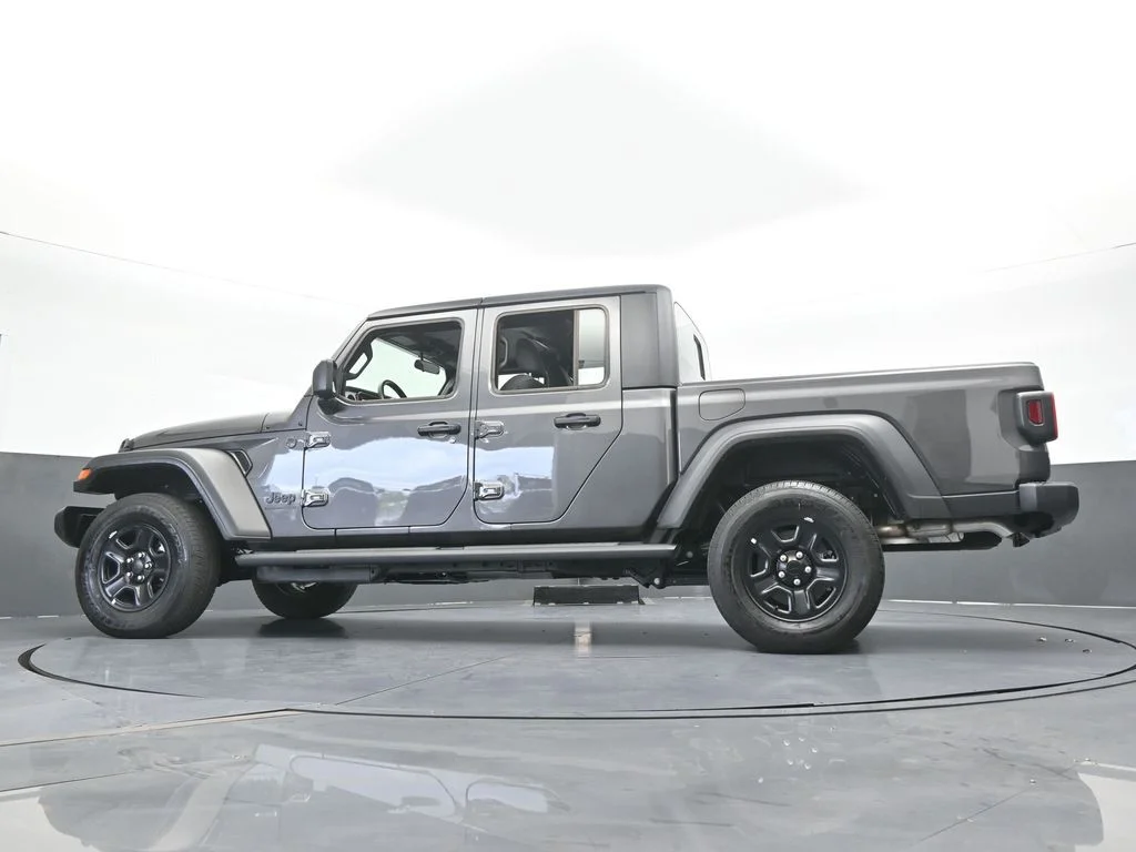 New 2026 Granite Crystal Metallic Clear-Coat Exterior Paint Jeep Sport image 58