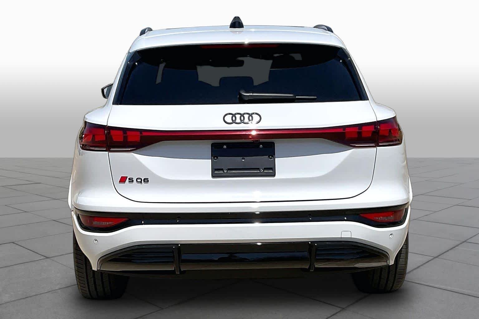 Pre-Owned 2025 Audi SQ6 E-tron Prestige