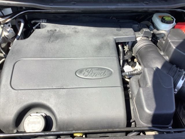 Used 2016 Oxford White Ford Base image 16
