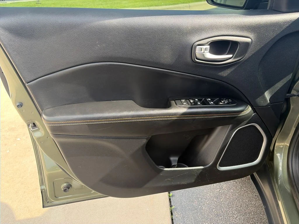 2018 Jeep Compass Latitude - Photo 28