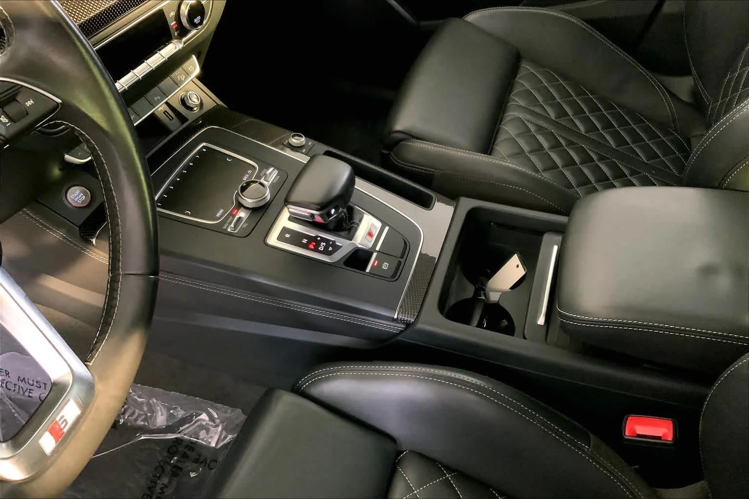 Used 2019 Florett Silver Metallic Audi Premium Plus image 17
