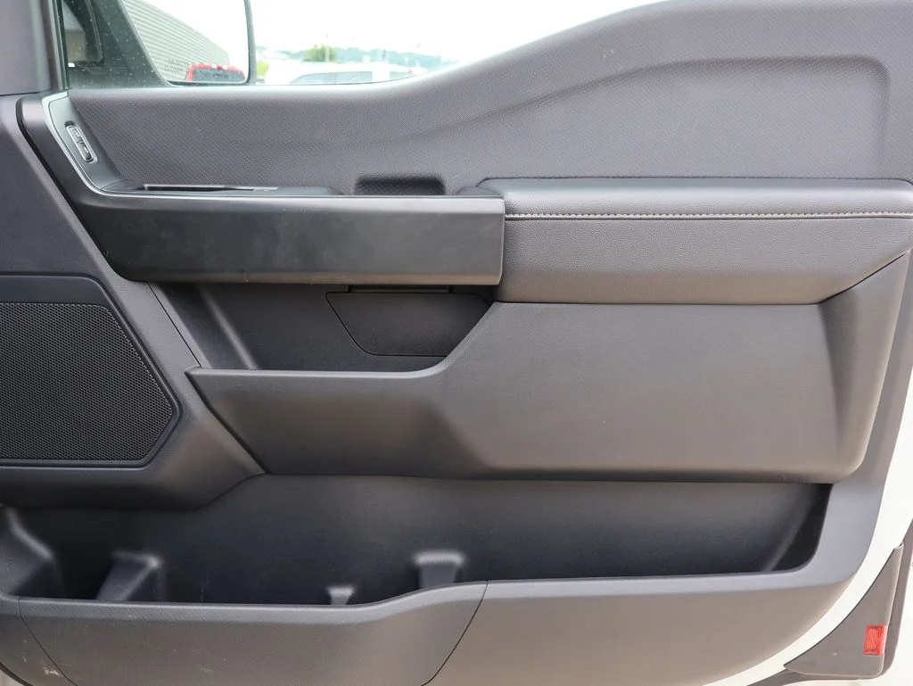 Certified Used 2024 Avalanche Ford STX image 9