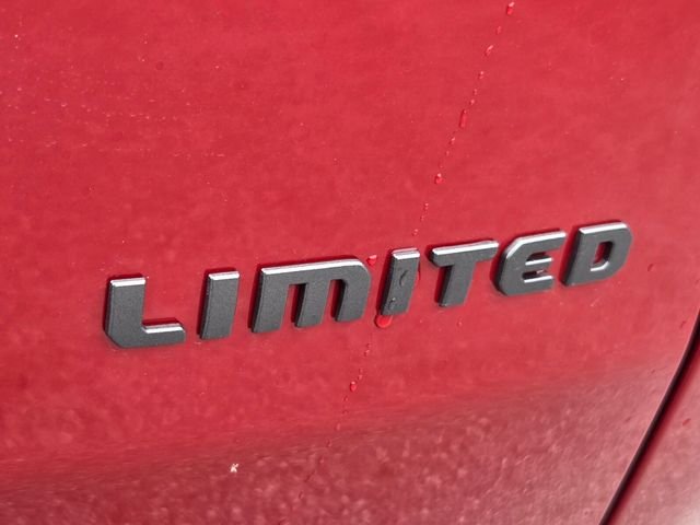 New 2026 Red Hot Pearl-Coat Exterior Paint Jeep Limited image 30