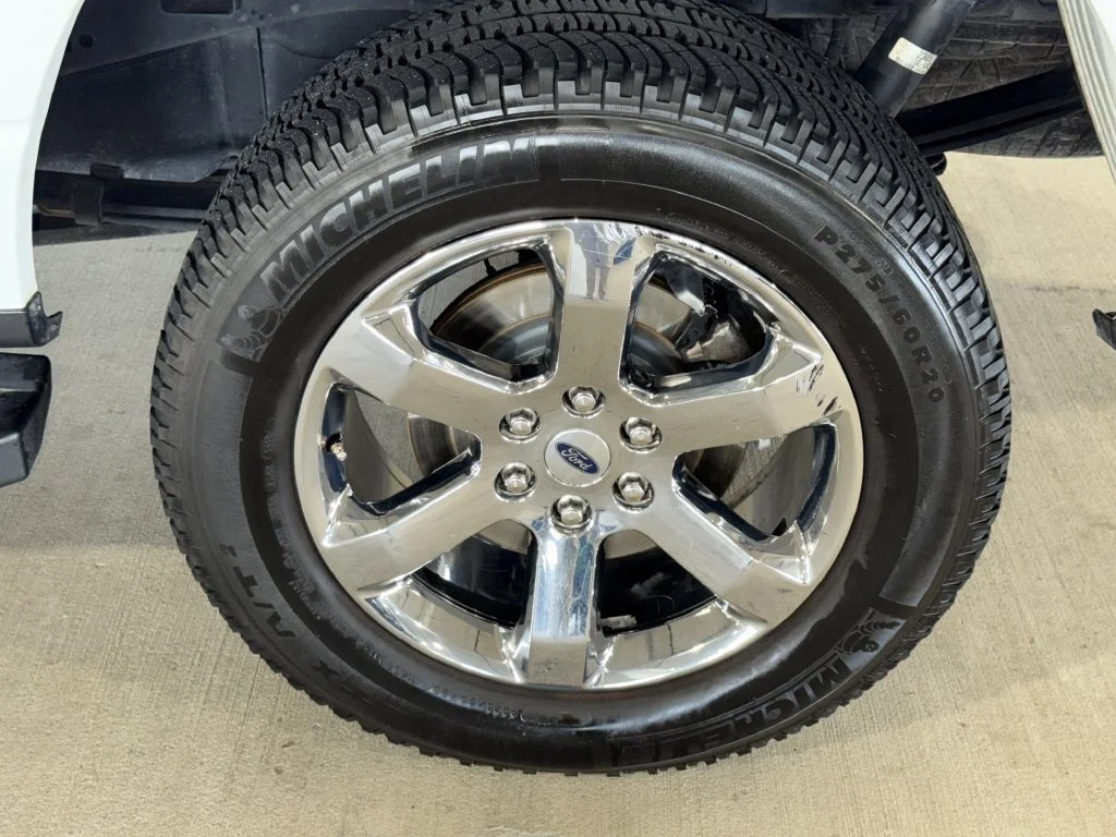 Used 2022 White Ford XLT image 36
