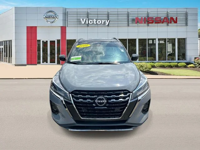 Used 2022 Gray Nissan SR image 8