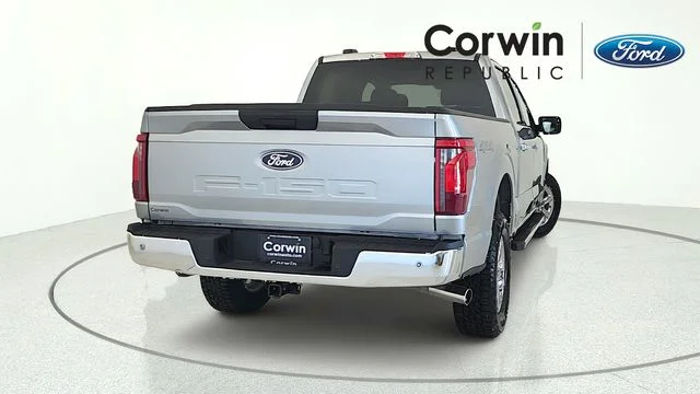 Certified Used 2025 Silver Metallic Ford XLT image 5