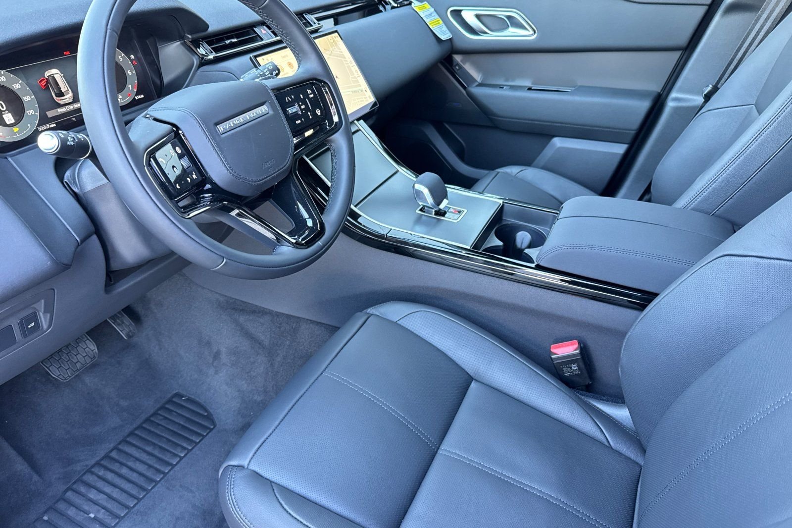 New 2026 Zadar Grey Land Rover S image 9