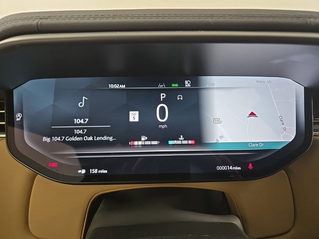 New 2027 Carpathian Grey Land Rover Dynamic SE image 11