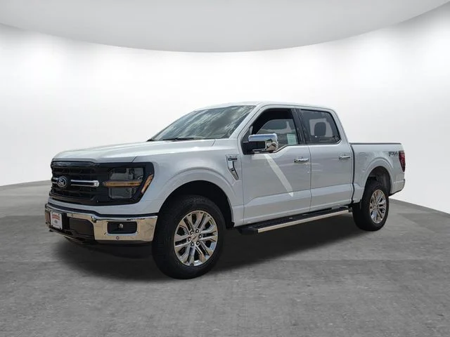 New 2026 Oxford White Ford XLT image 25