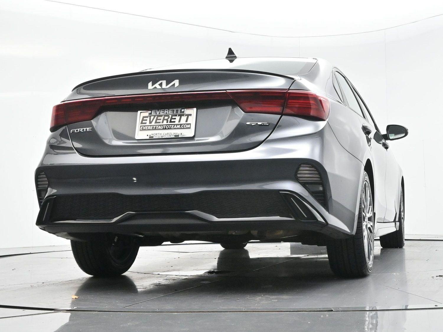 Used 2022 Gravity Gray Kia GT-Line image 47
