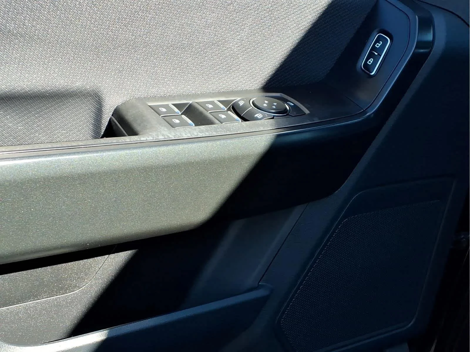 Used 2023 Agate Black Metallic Ford XL image 12