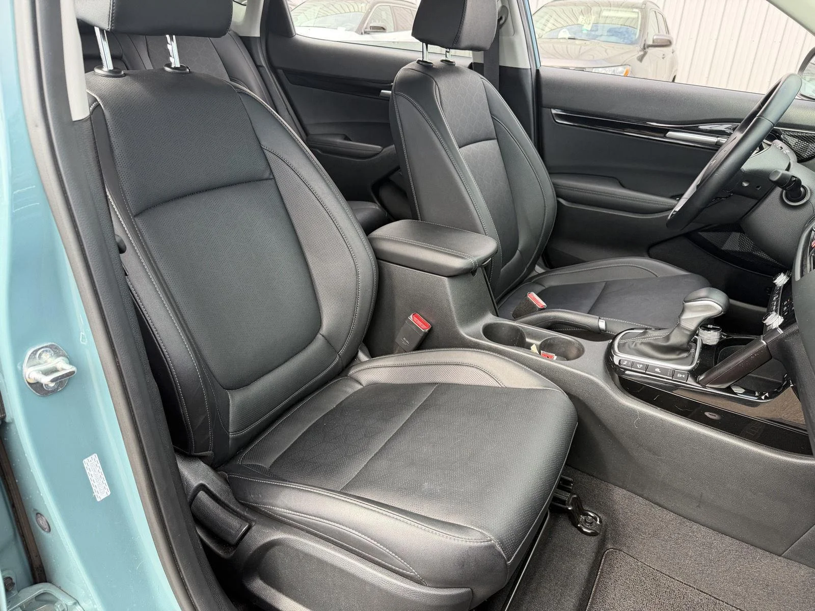 Used 2025 Pluton Blue Kia EX image 20