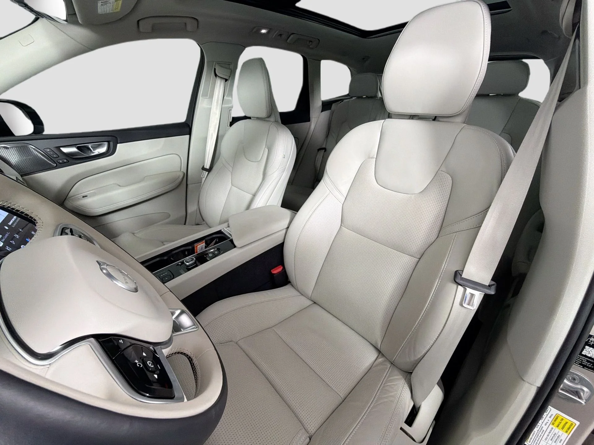 2026 Volvo XC60 Ultra - Photo 22