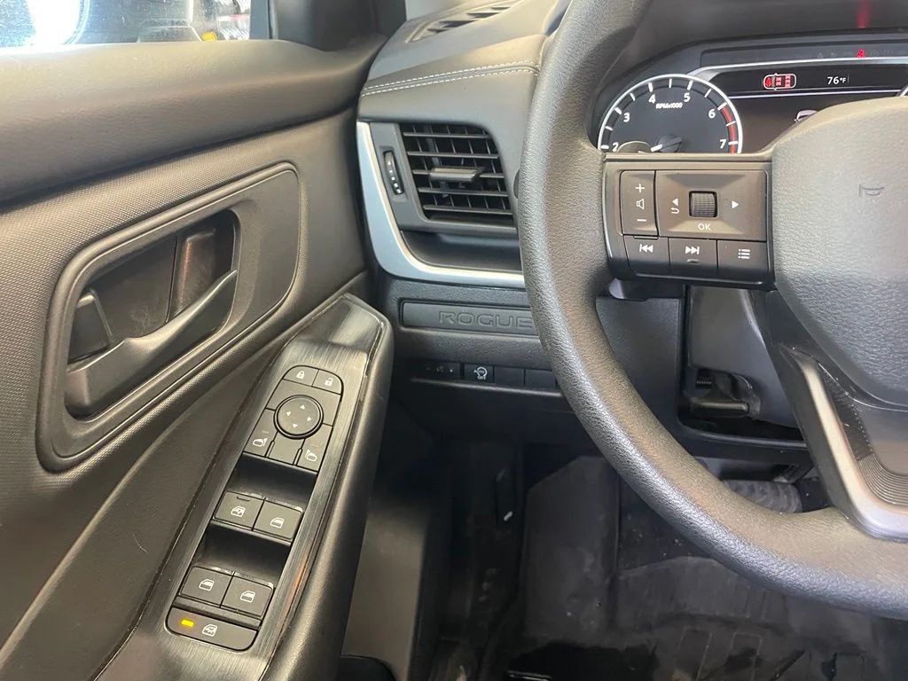 Used 2026 White Nissan S image 12