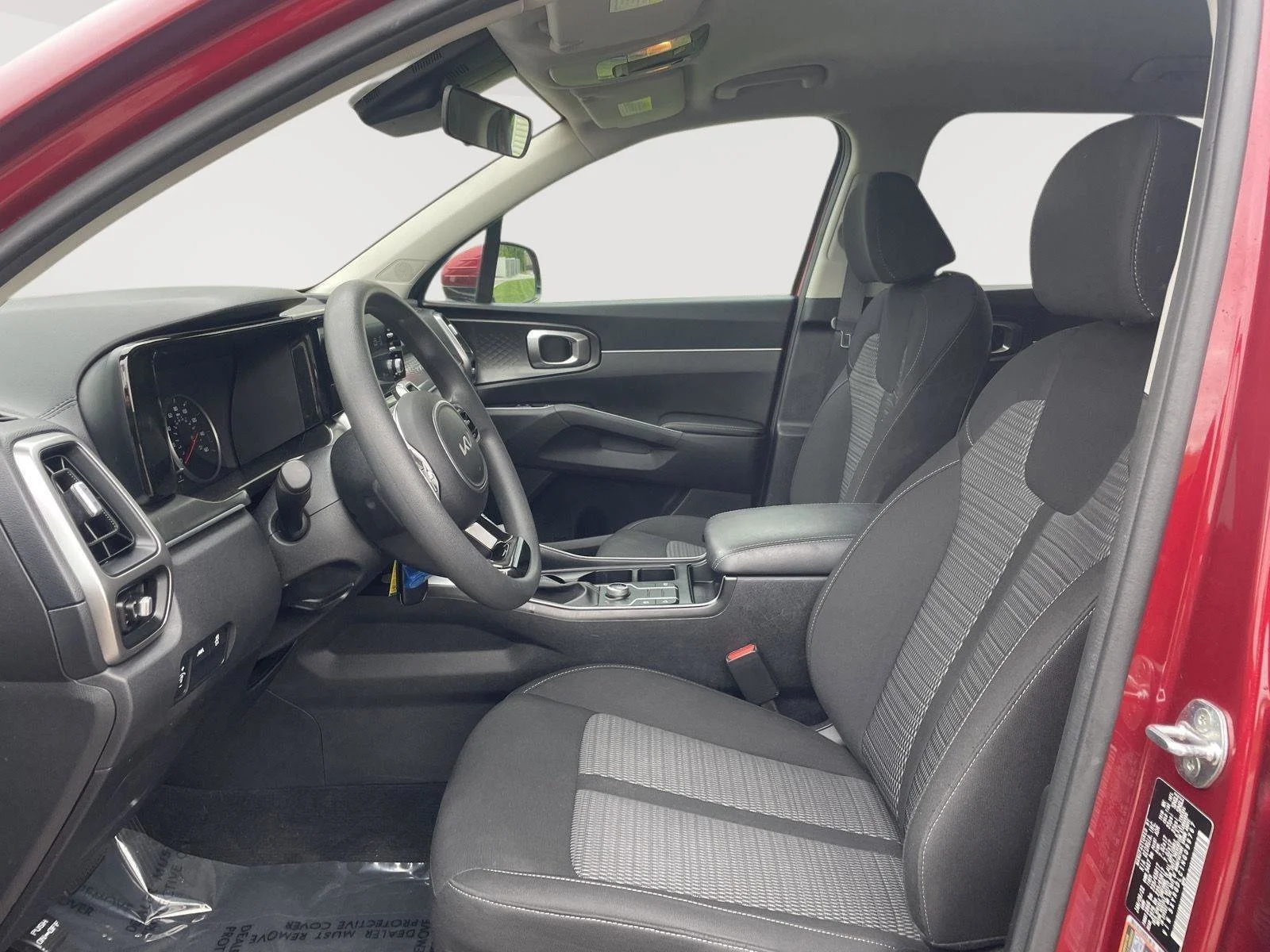 Used 2022 Passion Red Tintcoat Kia LX image 21