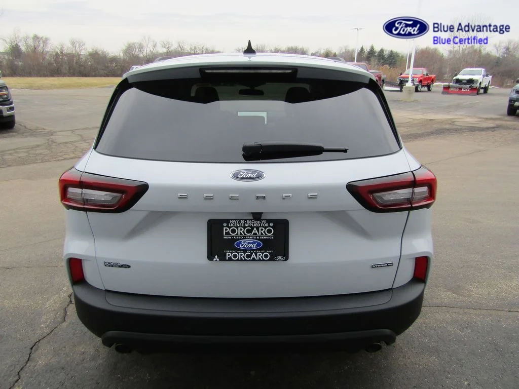 Certified Used 2025 Space Silver Ford ST-Line Select image 4