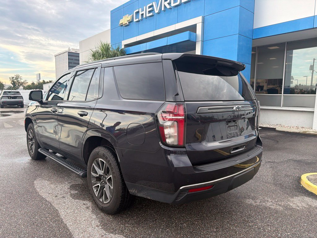 Used 2022 Gray Chevrolet Z71 image 6