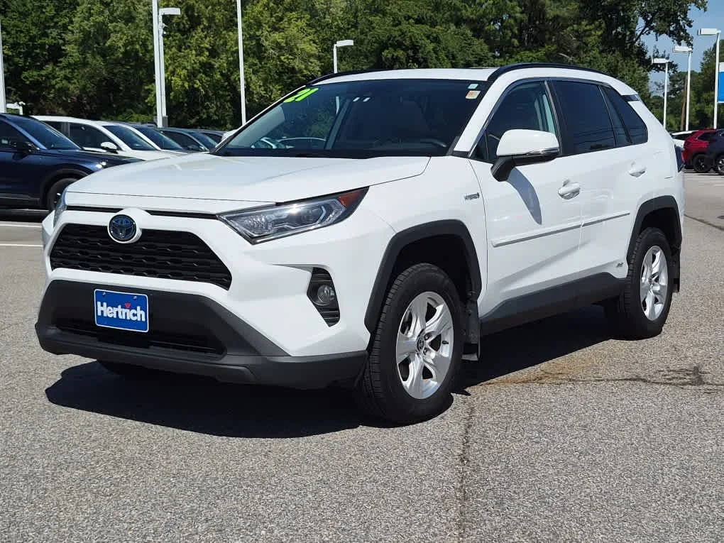 2021 Toyota RAV4 Hybrid XLE