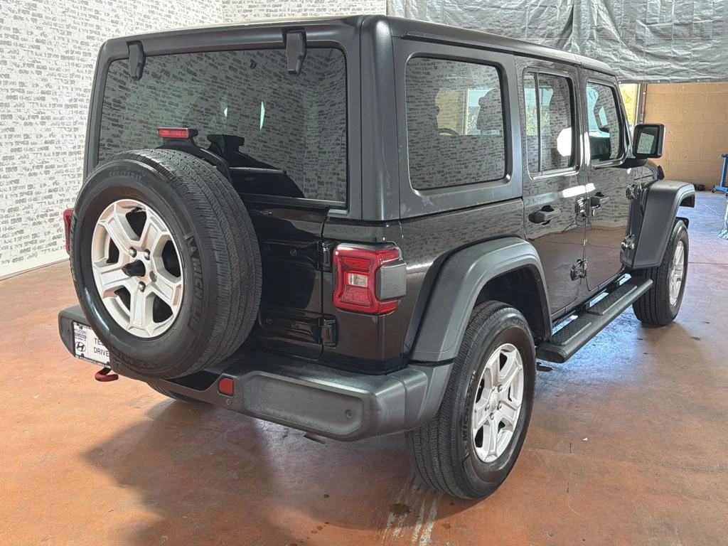 Used 2019 Black Clearcoat Jeep Unlimited Sport S image 7