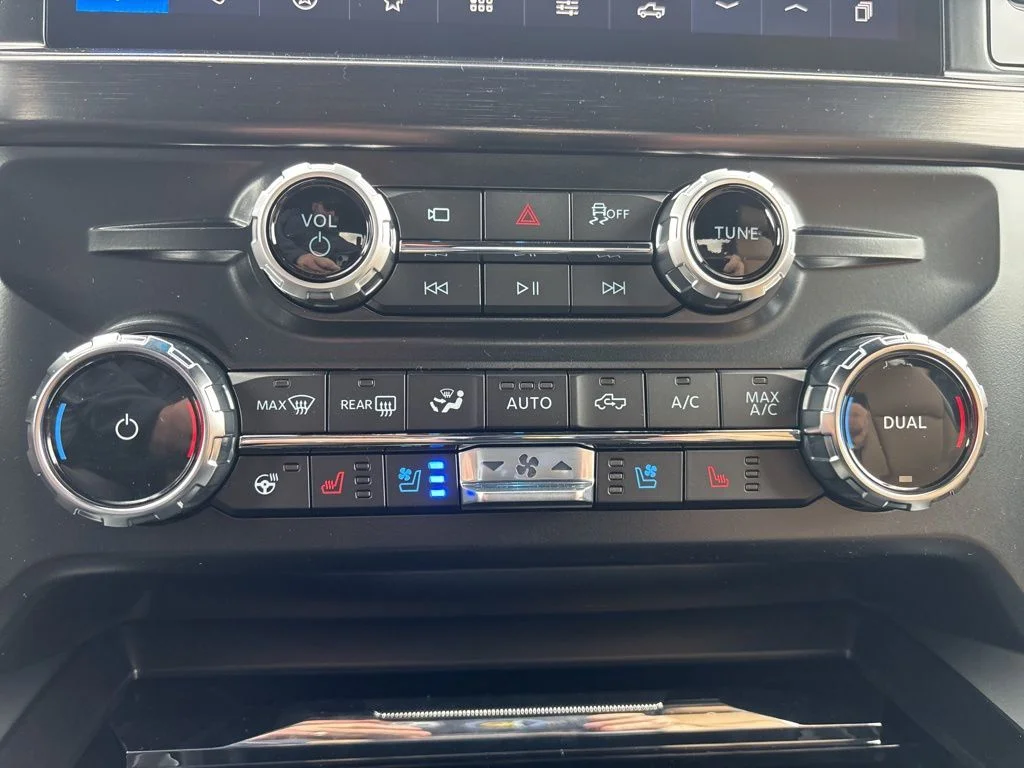 New 2026 Blue Ford Lariat image 24