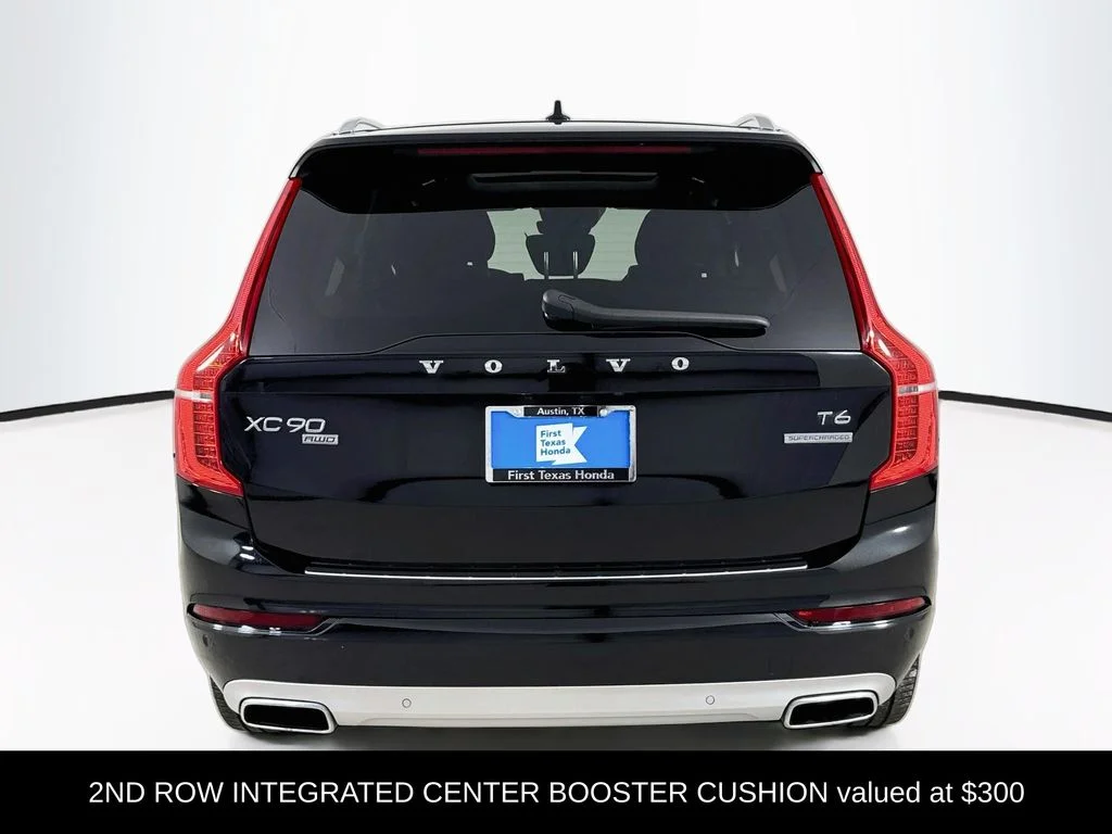 Used 2021 Onyx Black Metallic Volvo T6 Momentum image 7