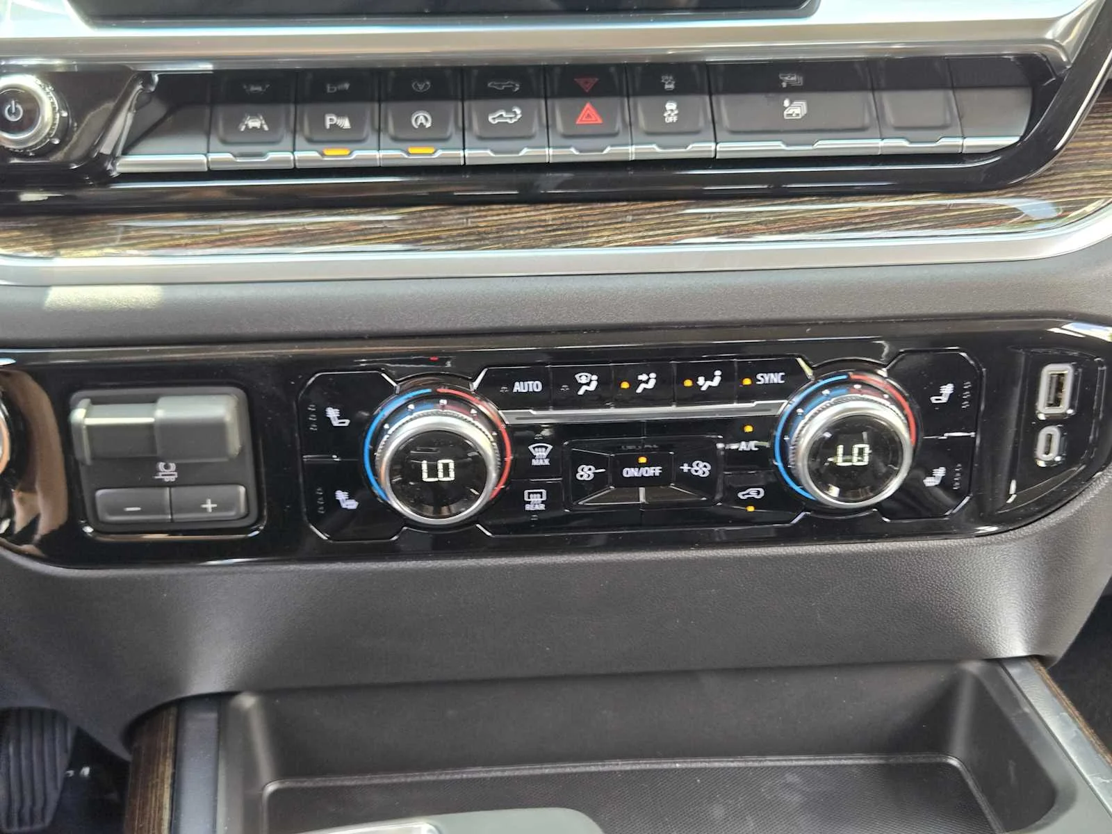 2026 GMC Sierra 1500 Elevation - Photo 13