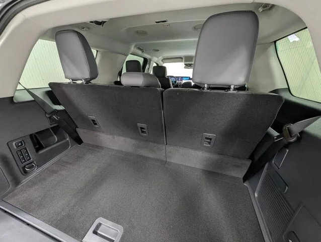 New 2027 Star White Metallic Tri-Coat Ford Active image 51