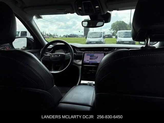 Used 2022 White Jeep Limited image 19