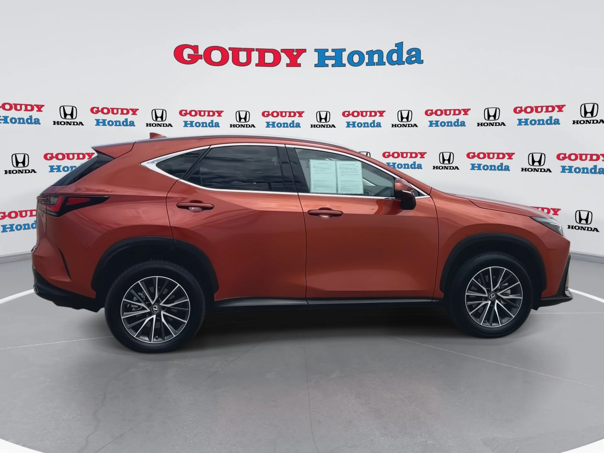 Used 2023 Cadmium Orange Lexus NX 350 image 9