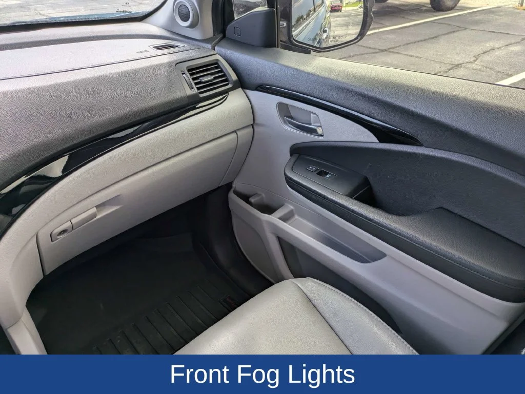 Used 2021  Honda Touring image 20