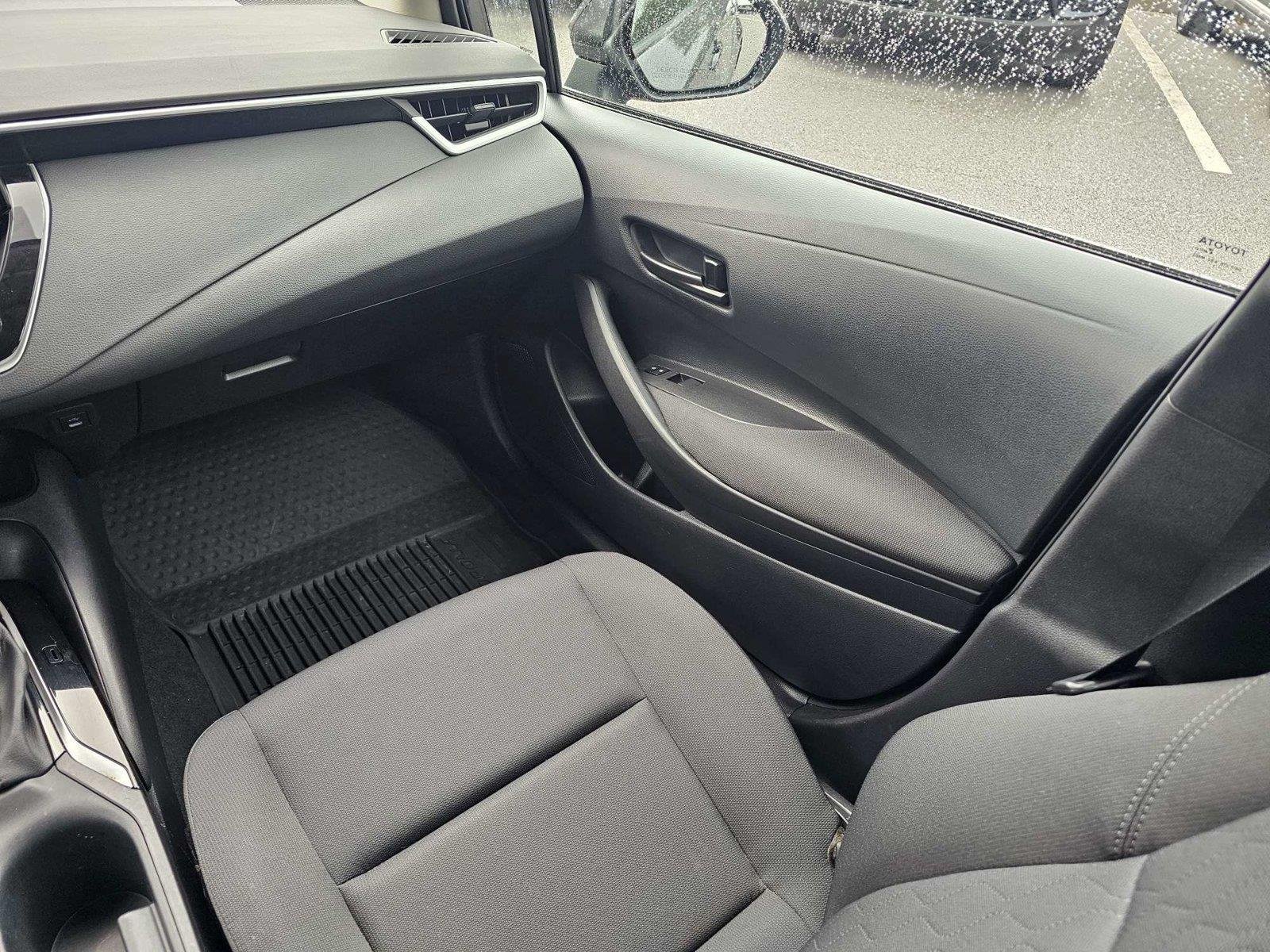 Used 2025 Underground Toyota LE image 18