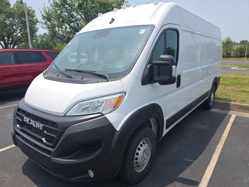 Used 2025 White Ram High Roof image 2