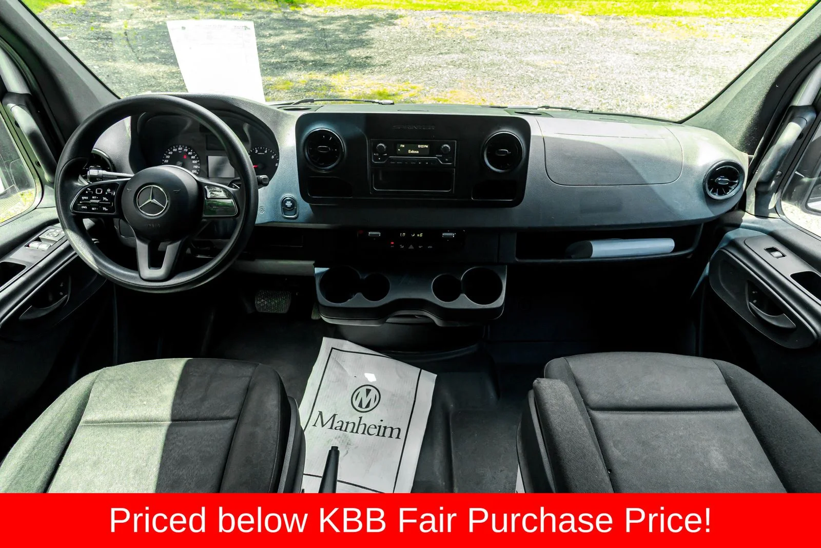 Used 2021 White Mercedes-Benz Cargo 170 WB image 15