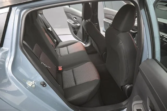 New 2027 Gray Nissan SR image 14