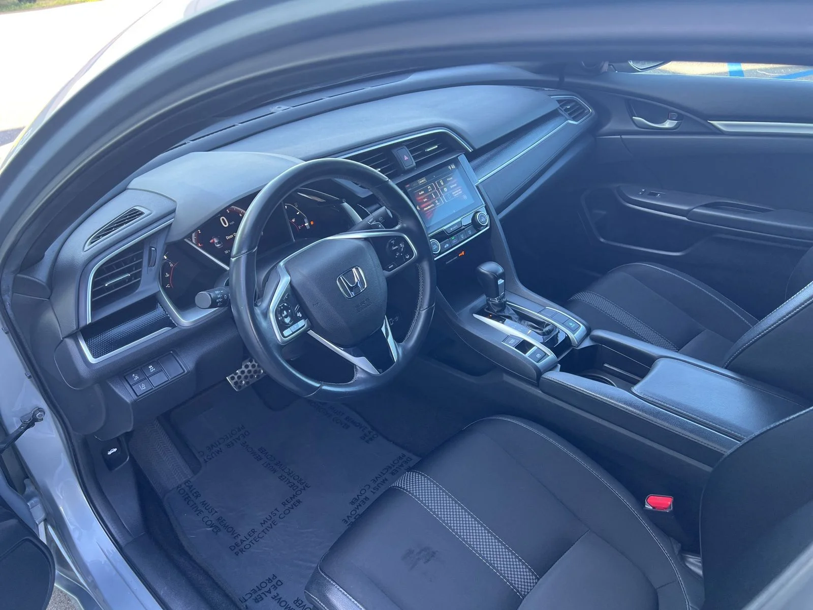 Used 2020  Honda Sport image 21