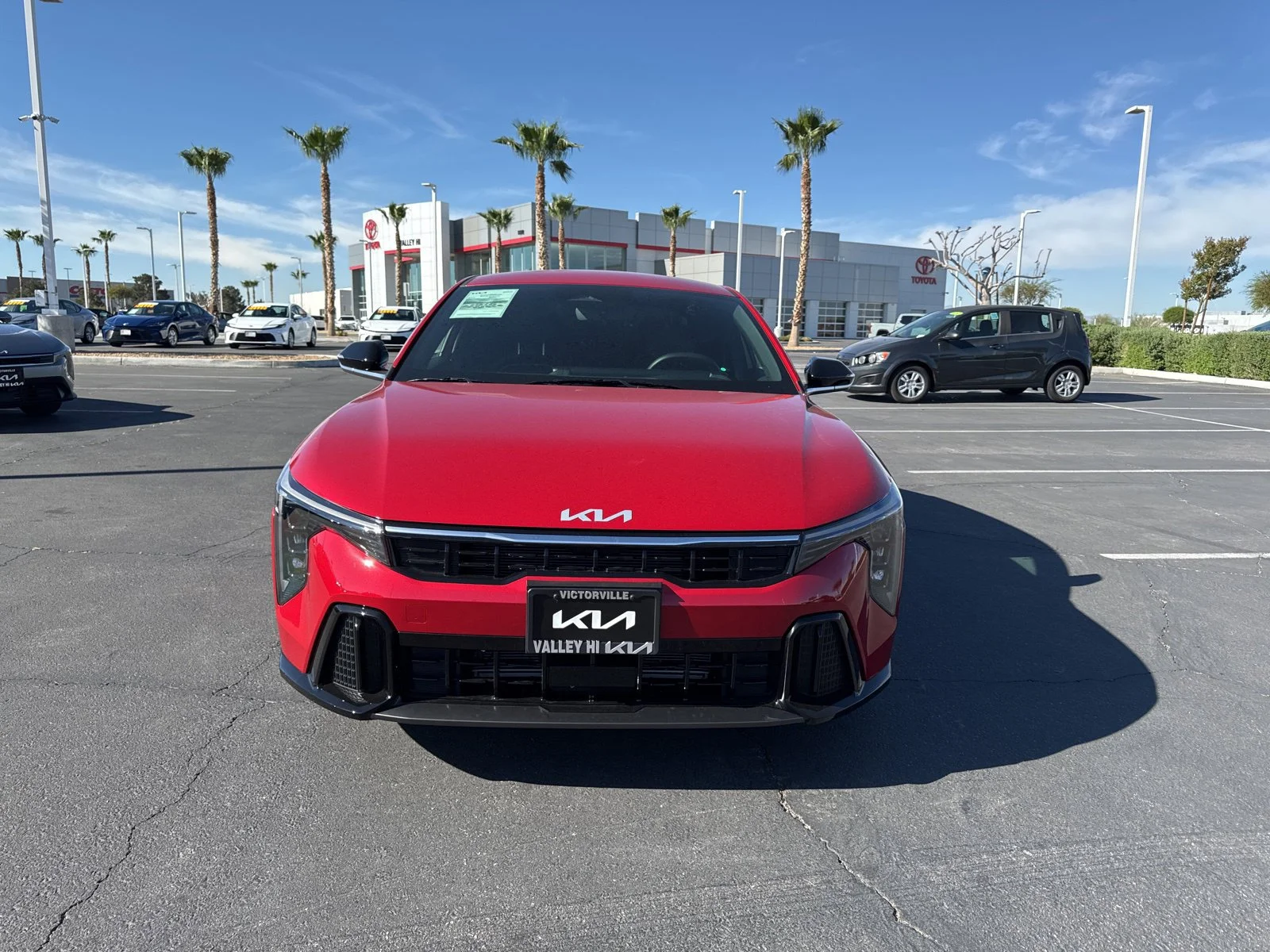 Used 2025 Currant Red Kia GT-Line image 2