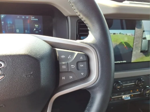 Used 2024 Green Ford Wildtrak image 25