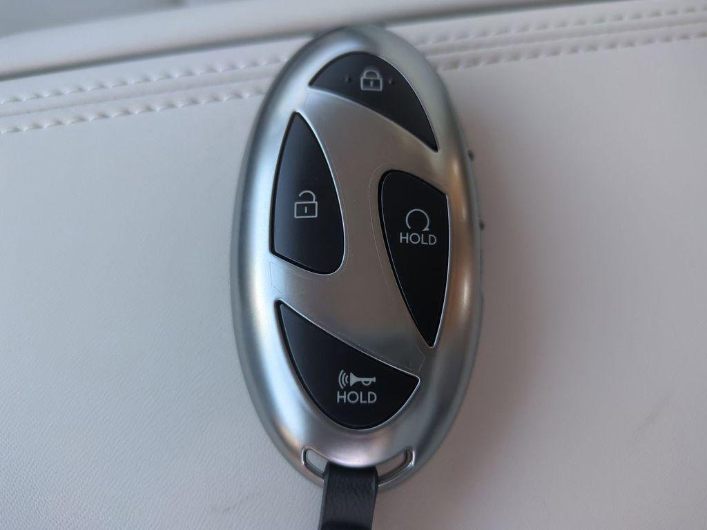 New 2026 White Hyundai Calligraphy FWD image 39