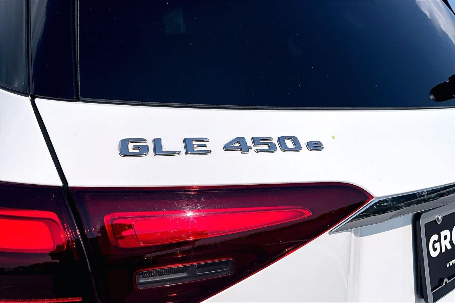 Used 2025 Polar White Mercedes-Benz GLE 450e image 9